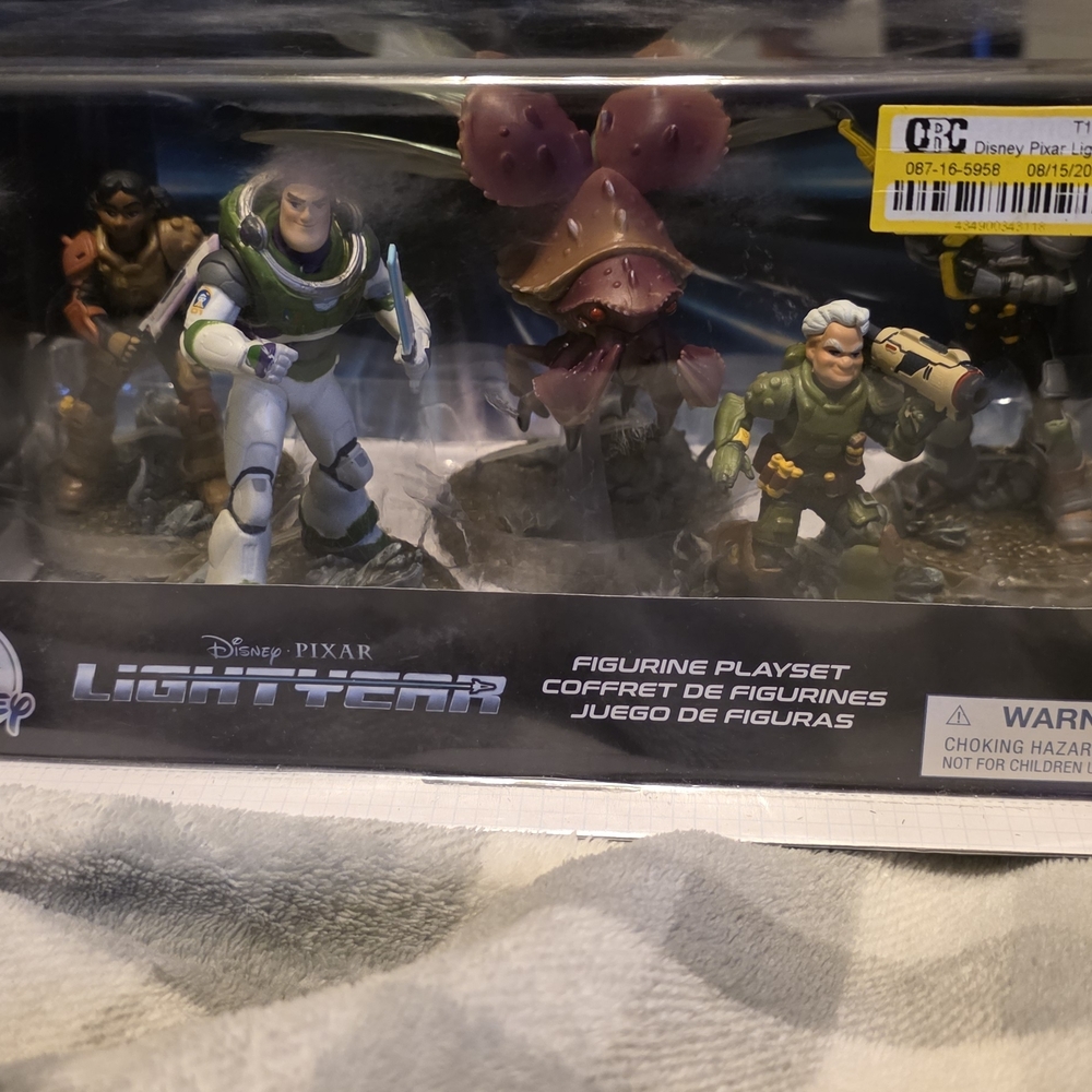 Disney Pixar Lightyear Figurine Playset